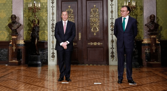 Foto: SHCP. Las presiones al alza para el tipo de cambio después de la salida de Luis Videgaray como Secretario de Hacienda, no han sido sostenidas. Se espera que el nuevo Secretario, José Antonio Meade, continúe con la misma política de su predecesor, enfocada a lograr un superávit fiscal en 2017.