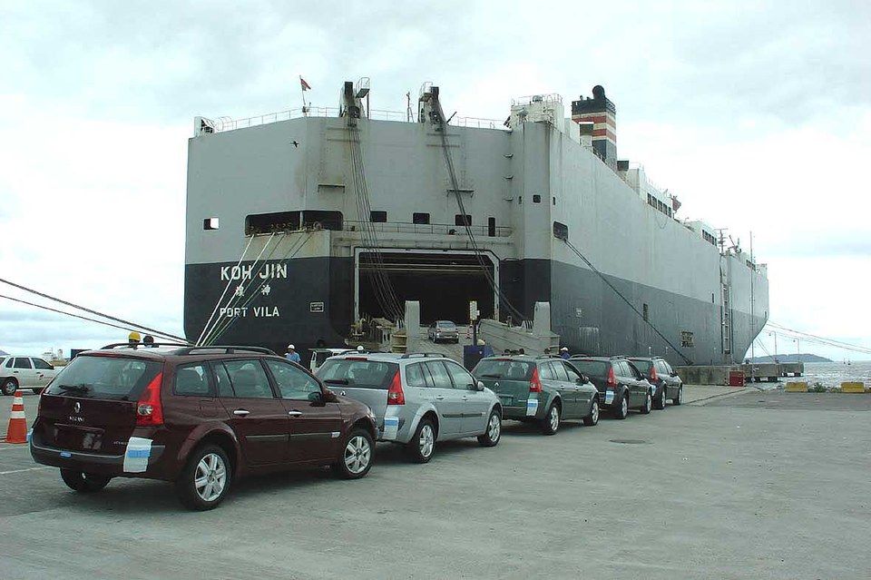 Las exportaciones de América Latina y el Caribe caerán 2.0% en 2019.