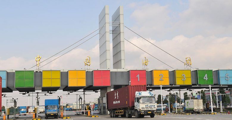 Exportaciones de bienes China a Estados Unidos suben 6%en 2022. China's goods exports to the U.S. to rise 6% in 2022. Les exportations de biens de la Chine vers les États-Unis augmentent de 6% en 2022.