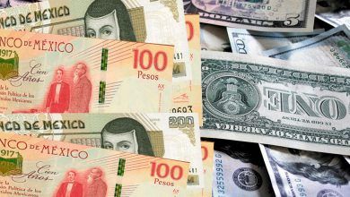 Durante la sesión, se espera que el tipo de cambio cotice entre 19.50 y 19.70 pesos por dólar.