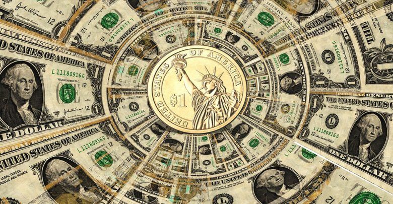 El peso mexicabo cotiza con pocos cambios frente al dólar.