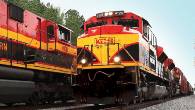 Kansas City Southern informó que ha perdido 4 puntos porcentuales en sus ingresos en lo que va del 2020 por bloqueo de la vía del tren en Caltzontzin, Uruapan, México.