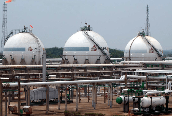 La Comisión Federal de Competencia Económica (Cofece) de México inició una investigación de oficio a fin de determinar si existen condiciones de competencia efectiva en la distribución no vinculada a ductos de Gas Licuado de Petróleo a nivel nacional. The Federal Economic Competition Commission (Cofece) of Mexico initiated an ex officio investigation in order to determine if there are effective competition conditions in the distribution not linked to Liquefied Petroleum Gas pipelines at the national level.