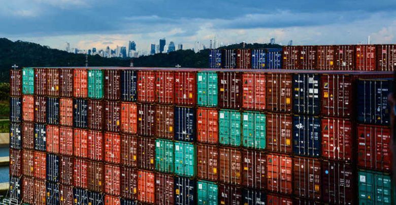 El comercio mundial de productos sube 10% en 2022. World trade in products rises 10% in 2022. Le commerce mondial de produits augmente de 10% en 2022.