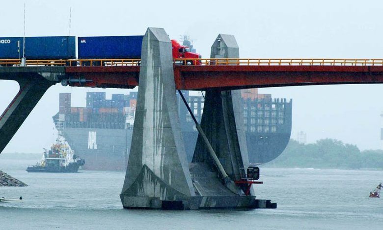 El gobierno de México anunció que invertirá 80,000 millones de pesos en las aduanas de México para ejecutarse en 2022 y 2023. The Mexican government announced that it will invest 80 billion pesos in Mexico's customs to be executed in 2022 and 2023.