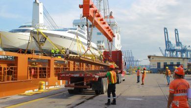 La Compañía de Puertos de Panamá (PPC), una subsidiaria de Hutchinson Whampoa, Ltd., de Hong Kong, opera los principales puertos existentes en Balboa y Cristóbal, en las entradas al Canal de Panamá.