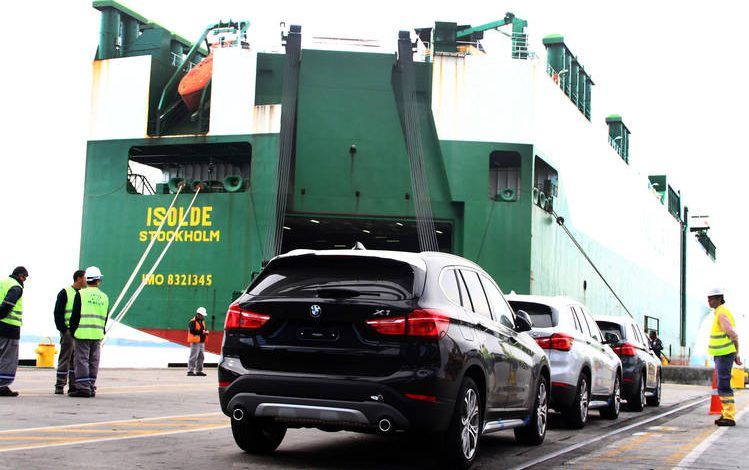 Las exportaciones de economías de mercado emergentes y en desarrollo crecerán a una tasa interanual de 3.3% en 2022. Exports from emerging market and developing economies will grow at a year-on-year rate of 3.3% in 2022.