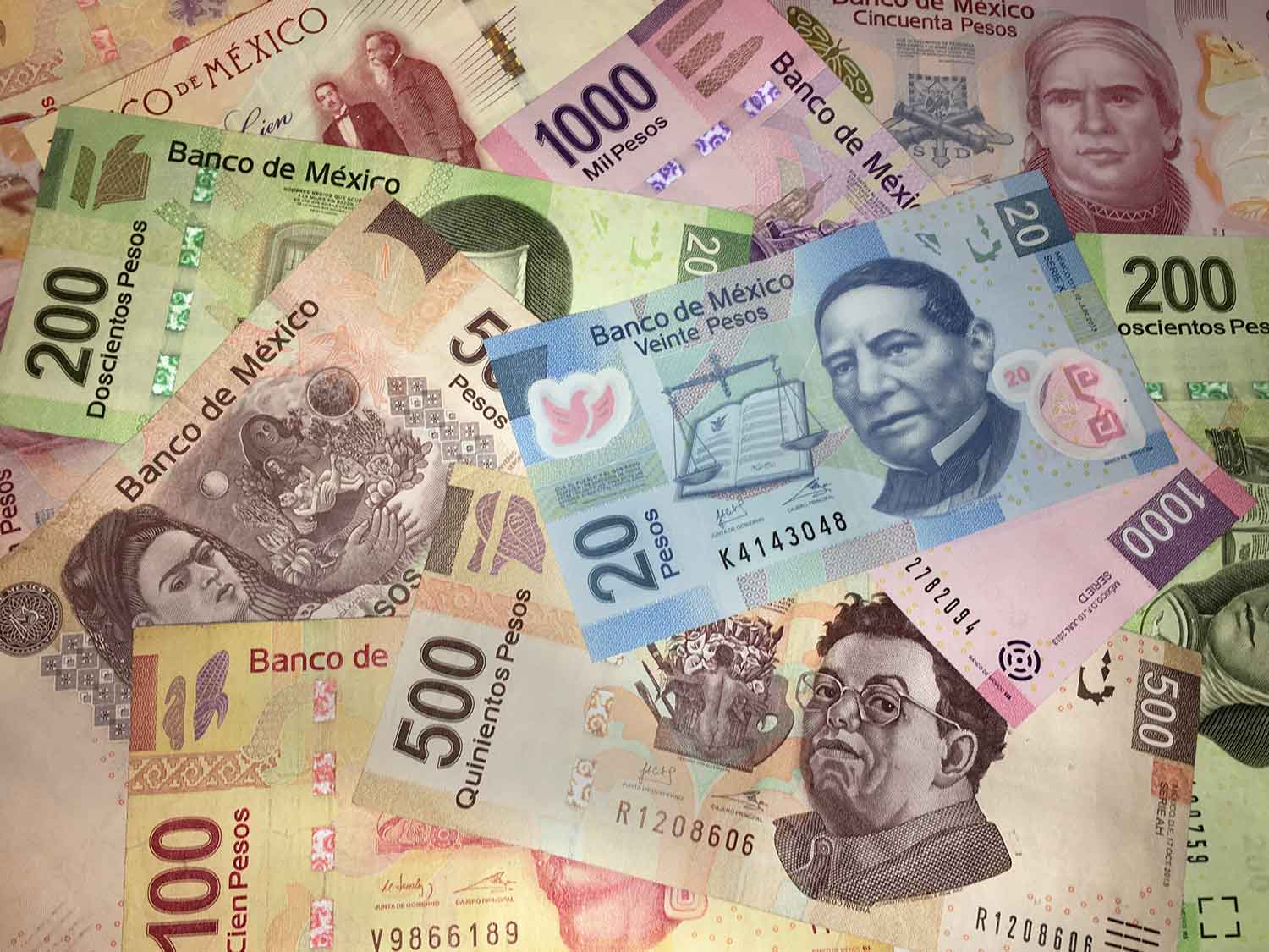 El peso se aprecia junto con otras divisas de emergentes Opportimes