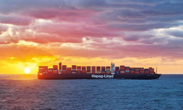 Medida por la capacidad de transporte, Hapag-Lloyd es la quinta compañía de transporte de línea más grande del mundo.