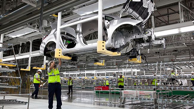 Toyota Motor Corporation, Volkswagen Group and Renault-Nissan-Mitsubishi, in that order of importance, led the largest auto and light vehicle manufacturing companies in 2019, according to Autoforecast Solutions.