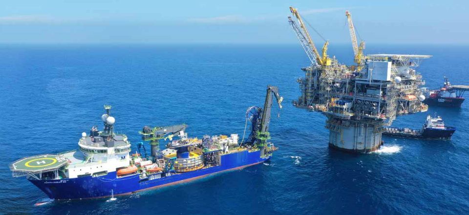 Repsol reported that it made two deepwater oil discoveries in Mexico.
