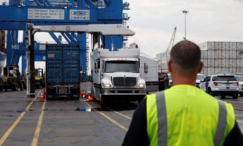 Advance rulings on customs issues are those official and binding decisions issued by a competent authority, in writing and prior to an import or export operation, which grants the applicant a tariff classification, an assessment, recognition of the right to a preference or the evaluation of the origin agreed to a certain merchandise.