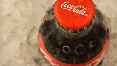 The Coca-Cola Company enlistó sus avances en los criterios ESG. The Coca-Cola Company listed its progress on ESG criteria.