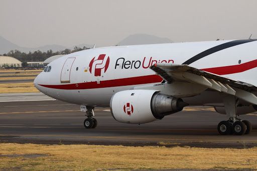 Aeroméxico lost its share to Aerounión and Mas Air in the market for cargo transported in regular service by national airlines in Mexico from January to September 2020, according to data from the Ministry of Communications and Transportation (SCT).