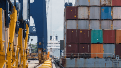 El flete de transporte marítimo creció hasta 443% a principios de 2021, de acuerdo con un informe de la UNCTAD. Ocean freight grew to 443% in early 2021, according to an UNCTAD report.