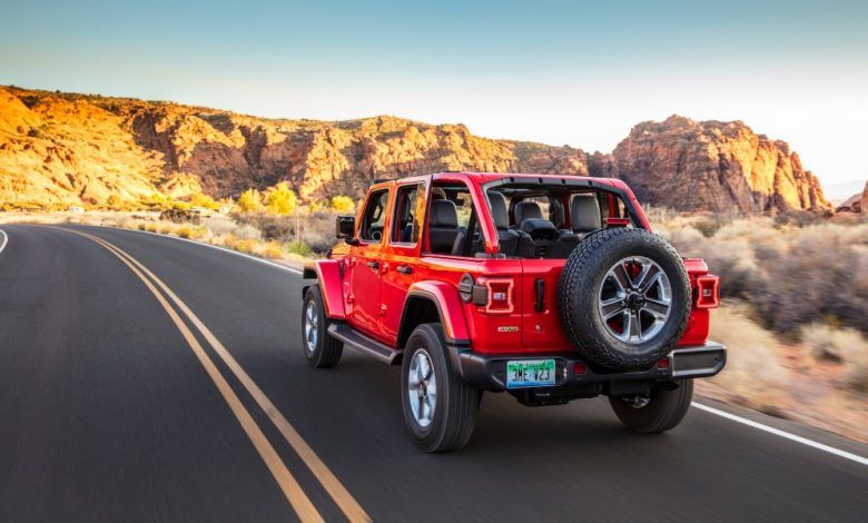 Las ventas de coches y otros vehículos ligeros en México crecieron a una tasa interanual de 139% en abril de 2021, a 83,611 unidades, informó este viernes el Inegi. Sales of cars and other light vehicles in Mexico grew at an interannual rate of 139% in April 2021, to 83,611 units, Inegi reported this Friday.