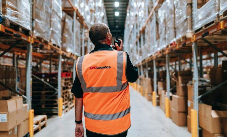 El comercio mundial de productos sumó 17 billones 583,000 millones de dólares en 2020, una baja interanual de 7.5%, de acuerdo con datos de la Conferencia de Naciones Unidas sobre Comercio y Desarrollo (UNCTAD). World trade in products totaled 17 trillion 583 billion dollars in 2020, a year-on-year decline of 7.5%, according to data from the United Nations Conference on Trade and Development (UNCTAD).