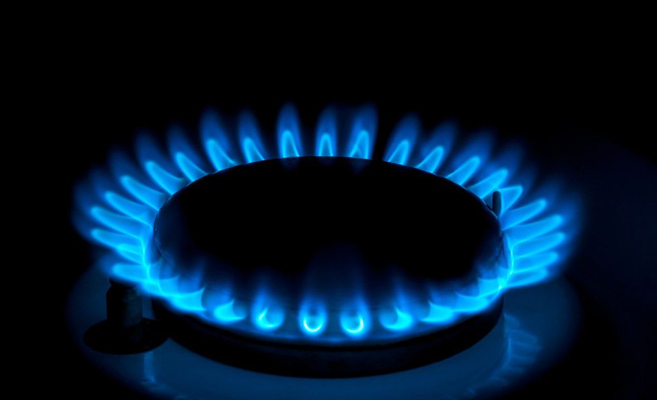 La demanda mundial de gas disminuyó alrededor de 2.4% en 2020, destacó la empresa de hidrocarburos anglo-neerlandesa Royal Dutch Shell. Global gas demand decreased by around 2.4% in 2020, noted the Anglo-Dutch hydrocarbons company Royal Dutch Shell.