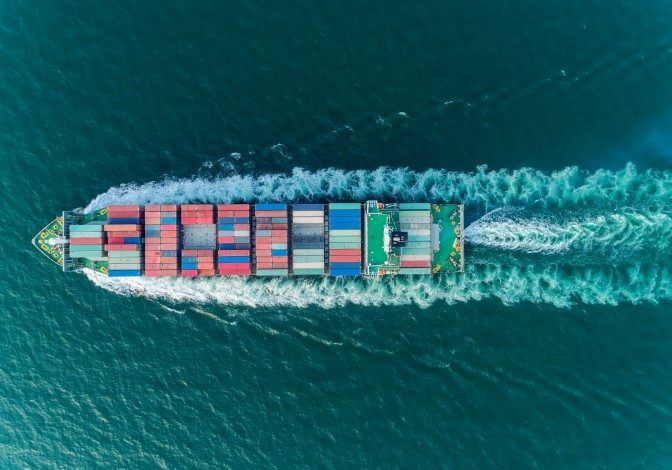 La importancia de la logística marítima para el comercio y el desarrollo nunca ha sido tan evidente como en el último año a nivel mundial. The importance of maritime logistics for trade and development has never been more evident than in the last year worldwide.