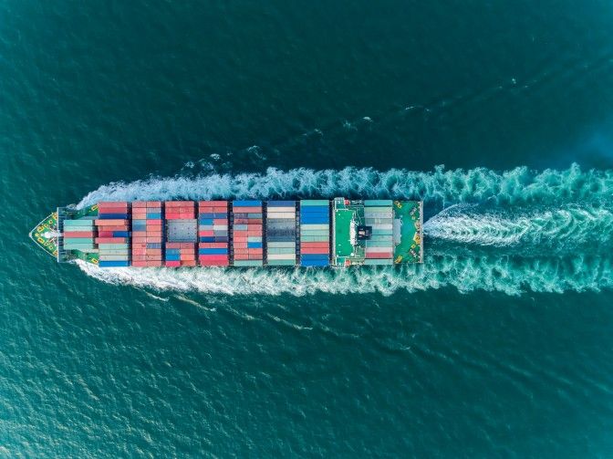La importancia de la logística marítima para el comercio y el desarrollo nunca ha sido tan evidente como en el último año a nivel mundial. The importance of maritime logistics for trade and development has never been more evident than in the last year worldwide.