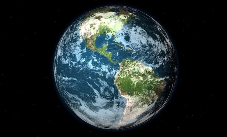 La UNCTAD proyecta que la economía mundial está preparada para una fuerte recuperación en 2021, aunque con una gran cantidad de incertidumbre que nubla los detalles a nivel regional y nacional durante la segunda mitad del año. UNCTAD projects that the world economy is poised for a strong recovery in 2021, albeit with a great deal of uncertainty clouding the details at the regional and national levels during the second half of the year.