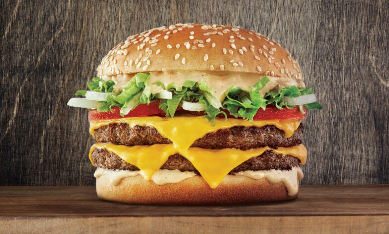 Grupo Bimbo y Arytza se encuentran entre los principales proveedores de Arcos Dorados Holdings, una de las franquicias independientes de McDonald's más grande del mundo en términos de ventas en todo el sistema y número de restaurantes. Grupo Bimbo and Arytza are among the main suppliers to Arcos Dorados Holdings, one of the largest independent McDonald's franchises in the world in terms of system-wide sales and number of restaurants.