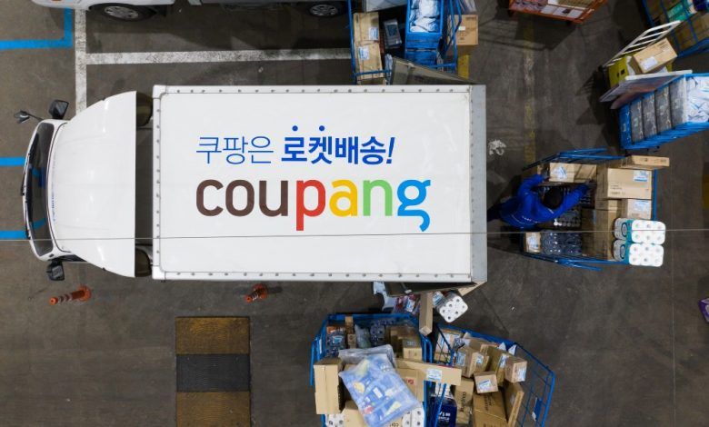 Coupang anunció planes para abrir nuevos centros logísticos en 10 regiones de Corea del Sur, incluidas Busan, Cheongju, Gimhae, Changwon y Wanju, con una inversión de más de 1,300 millones de dólares. Coupang announced plans to open new logistics centers in 10 regions of South Korea, including Busan, Cheongju, Gimhae, Changwon and Wanju, with an investment of more than $ 1.3 billion.