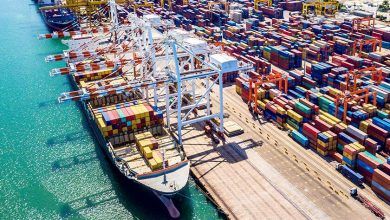 La UNCTAD prevé que el tráfico portuario mundial de contenedores crezca 10.1% en 2021. UNCTAD expects global container port traffic to grow 10.1% in 2021.