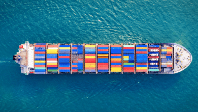 Reducir a la mitad las emisiones del transporte marítimo para 2050 requerirá una inversión promedio anual de entre 40,000 y 60,000 millones de dólares. Halving emissions from shipping by 2050 will require an average annual investment of between $ 40-60 billion.