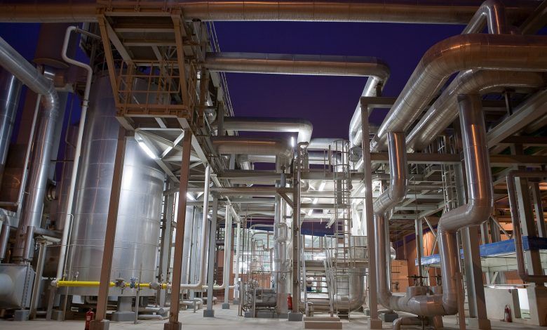 Alpek anunció este martes que un acuerdo para adquirir OCTAL, un importante productor mundial de láminas de PET. Alpek announced this Tuesday that an agreement to acquire OCTAL, a major global producer of PET sheets.