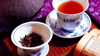 El té es la bebida caliente más consumida en todo el mundo y la bebida no alcohólica más consumida en general. Tea is the most widely consumed hot beverage worldwide and the most widely consumed non-alcoholic beverage overall.
