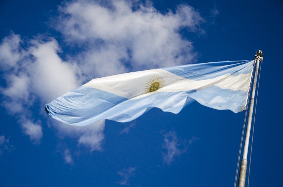 Al 30 de septiembre de 2021, la deuda pública bruta de Argentina totalizó 342,600 millones de dólares. As of September 30, 2021, Argentina's gross public debt totaled $342.6 billion.