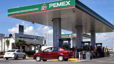 Pemex mantuvo aproximadamente 60.4% de la participación de mercado con sus estaciones de servicio (gasolinera Pemex). Pemex maintained approximately 60.4% of the market share with its service stations (Pemex gas station).