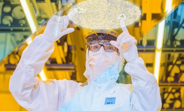 Bosch inauguró en el verano de 2021 su nueva fábrica de obleas en Dresde, Alemania. Bosch opened its new wafer factory in Dresden, Germany in the summer of 2021.