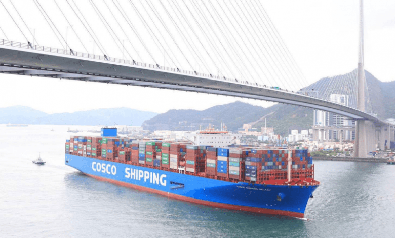 Las navieras del mundo han reducido el índice de puntualidad promedio en las rutas marítimas. The shipping companies of the world have reduced the average punctuality index in the maritime routes.