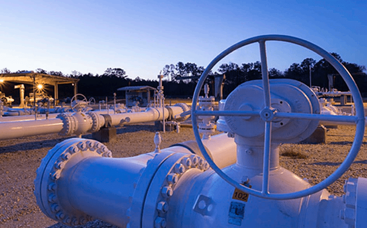 Enbridge proyecta oportunidades en el rápido crecimiento proyectado de infraestructura energética en América del Norte. Enbridge sees opportunities in the projected rapid growth of energy infrastructure in North America.