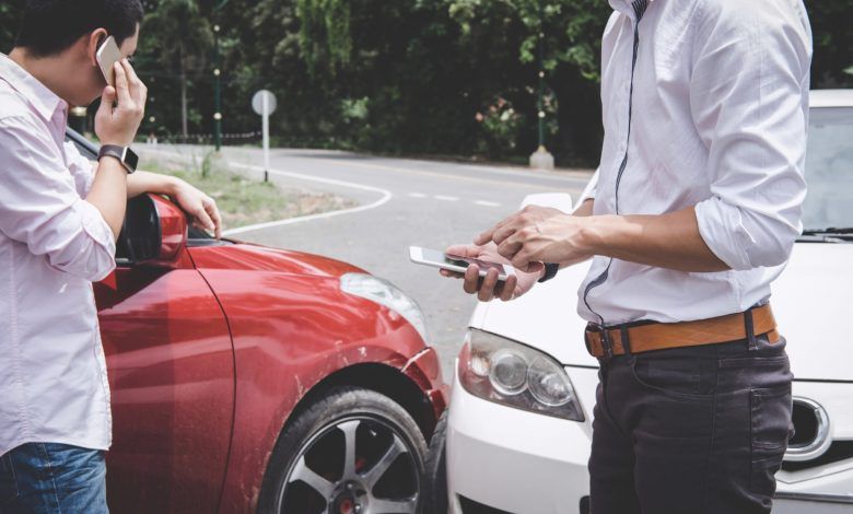 Con una participación de 14.2%, GEICO es la segunda empresa de seguros para autos más grande de los Estados Unidos, después de State Farm. With a 14.2% share, GEICO is the second largest auto insurance company in the United States, after State Farm.