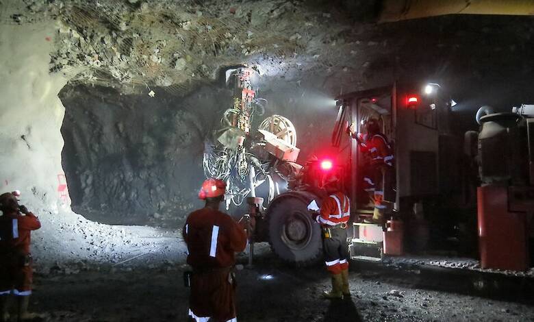 La Camimex difundió los principales nuevos proyectos de planta en México, el mayor productor mundial de ese metal. Camimex announced the main new plant projects in Mexico, the world's largest producer of this metal.