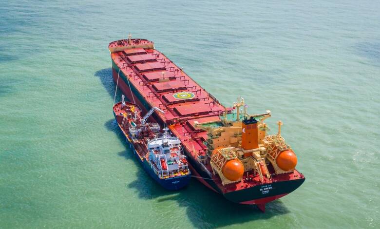 Importaciones panameñas aumentan 48% desde Estados Unidos. Panamanian imports increase 48% from the United States. Les importations panaméennes augmentent de 48% en provenance des États-Unis. As importações panamenhas dos Estados Unidos aumentam 48%.