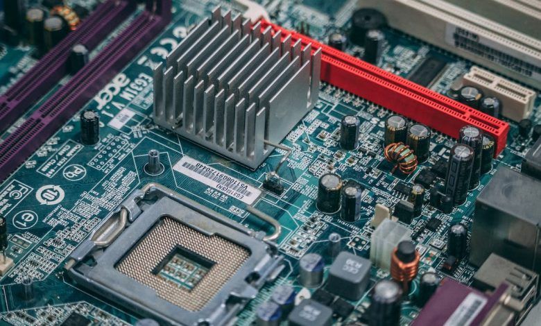 Los 5 proveedores de chips semiconductores a Estados Unidos. The 5 suppliers of semiconductor chips to the United States. Les 5 fournisseurs de puces semi-conductrices aux États-Unis. Os 5 fornecedores de chips semicondutores para os Estados Unidos.