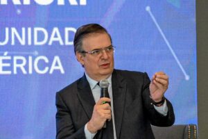 União aduaneira entre o México e os Estados Unidos: a proposta de Ebrard foi descartada