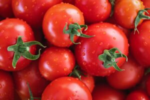 Mexican red tomato exports fall 5.5% in 2025